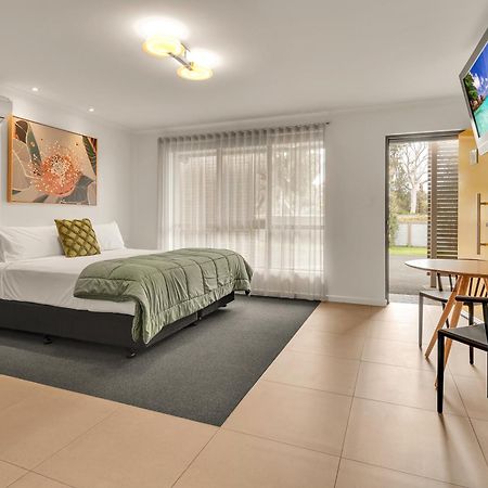 Big4 Ingenia Holidays Queenscliff Beacon Екстериор снимка
