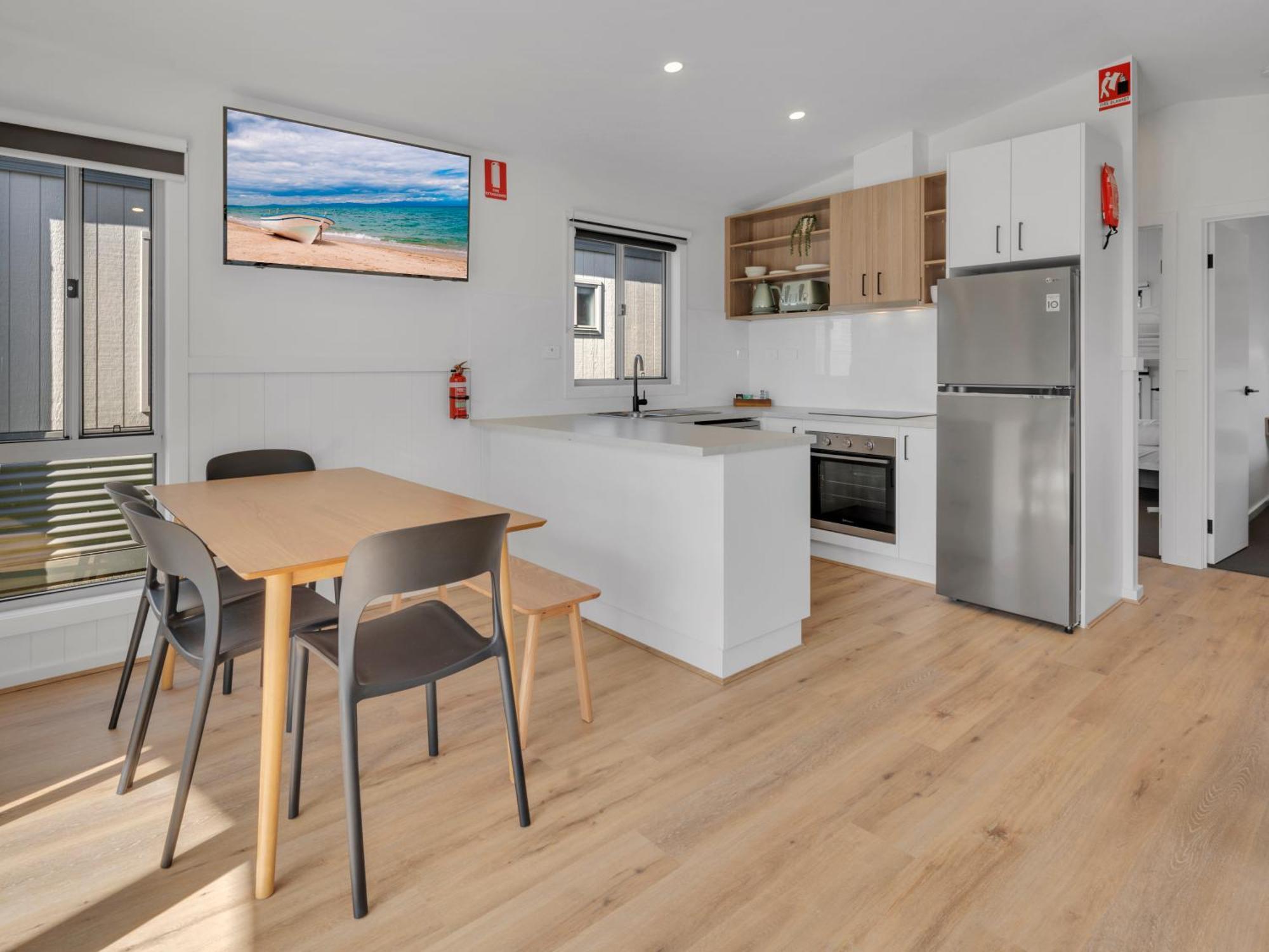 Big4 Ingenia Holidays Queenscliff Beacon Екстериор снимка
