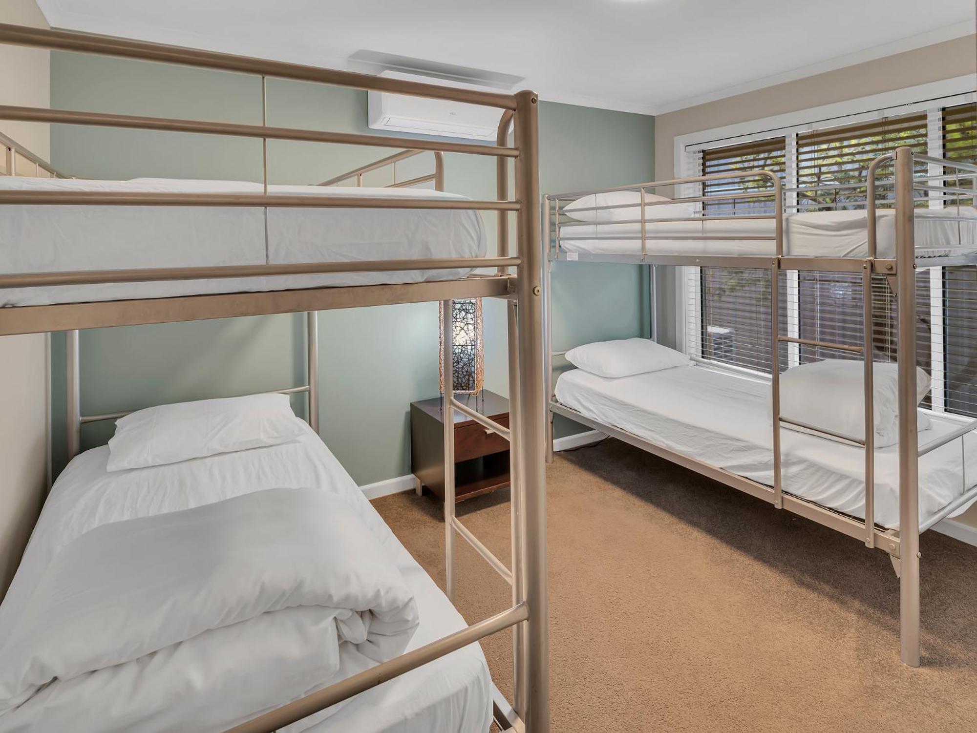 Big4 Ingenia Holidays Queenscliff Beacon Екстериор снимка