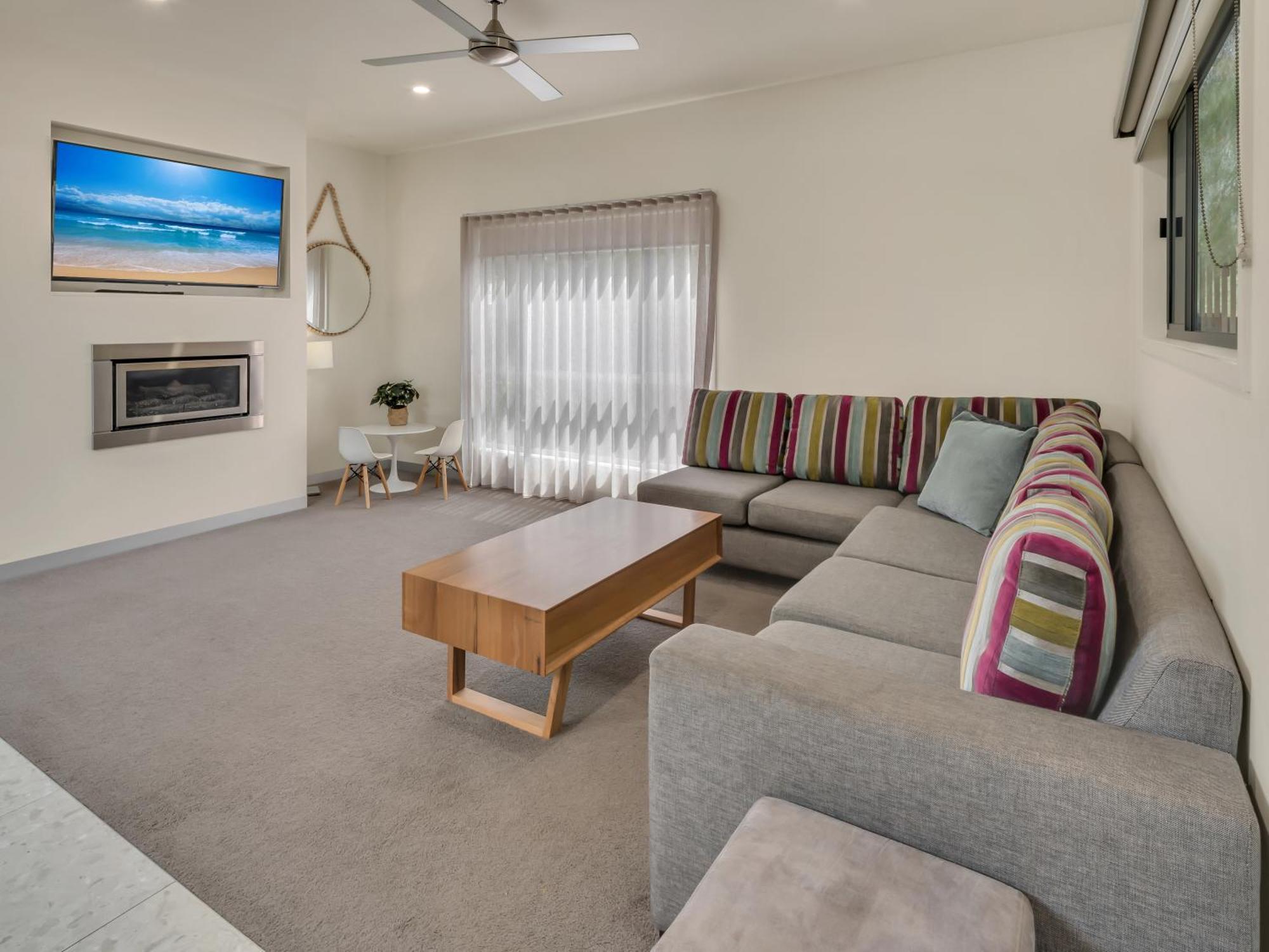 Big4 Ingenia Holidays Queenscliff Beacon Екстериор снимка
